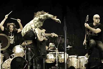 Lukas Nelson & P.O.T.R.